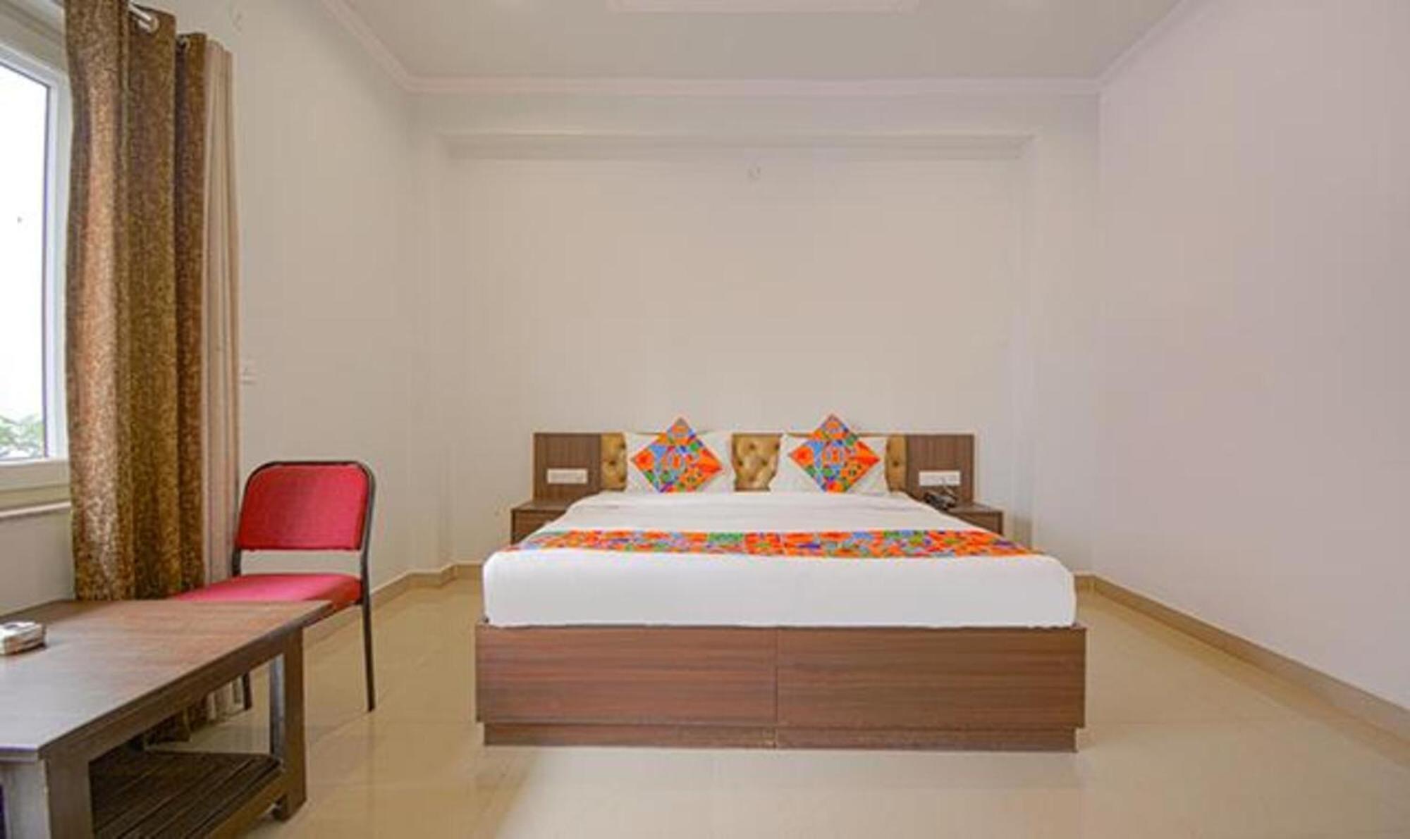 Fabhotel Yamunotri Retreat, Tapovan Risikés Kültér fotó