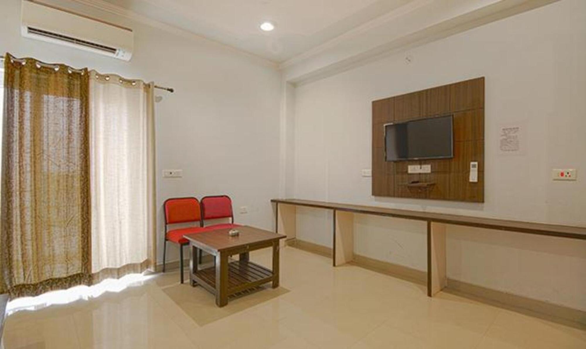 Fabhotel Yamunotri Retreat, Tapovan Risikés Kültér fotó